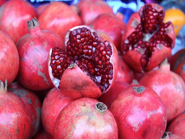 Pomegranate - ザク ロ